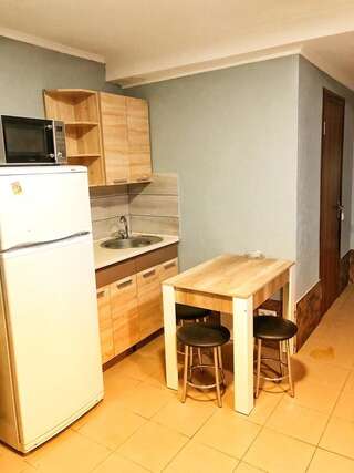 Апартаменты Cool Apartments in the center Харьков Семейный люкс-2