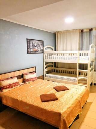 Апартаменты Cool Apartments in the center Харьков Семейный люкс-4