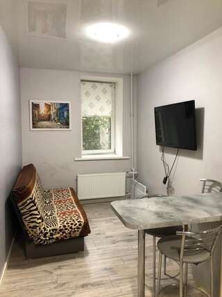 Апартаменты Cool Apartments in the center Харьков Апартаменты с 1 спальней-11